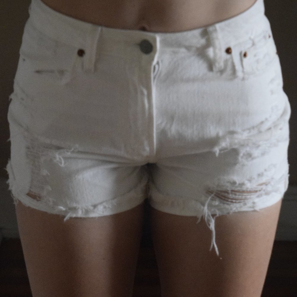 Abercrombie & Fitch High Rise White Shorts
